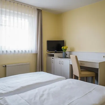 מלון דירות Point And דרזדן