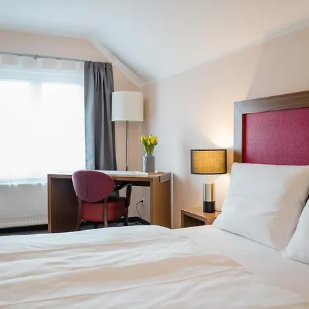 Point And מלון דירות