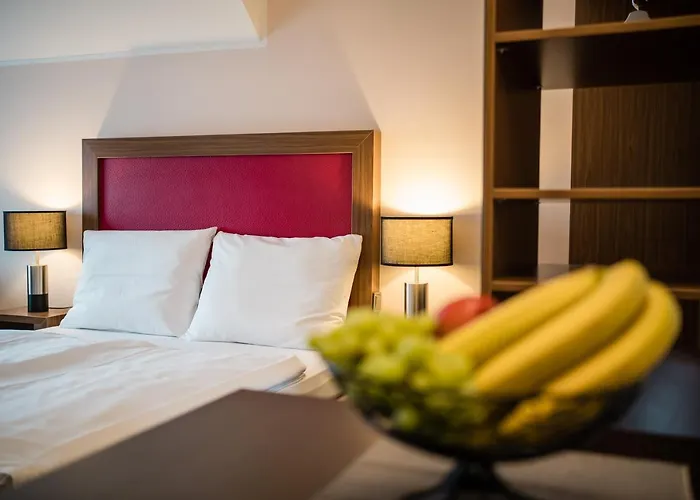 Point And Aparthotel