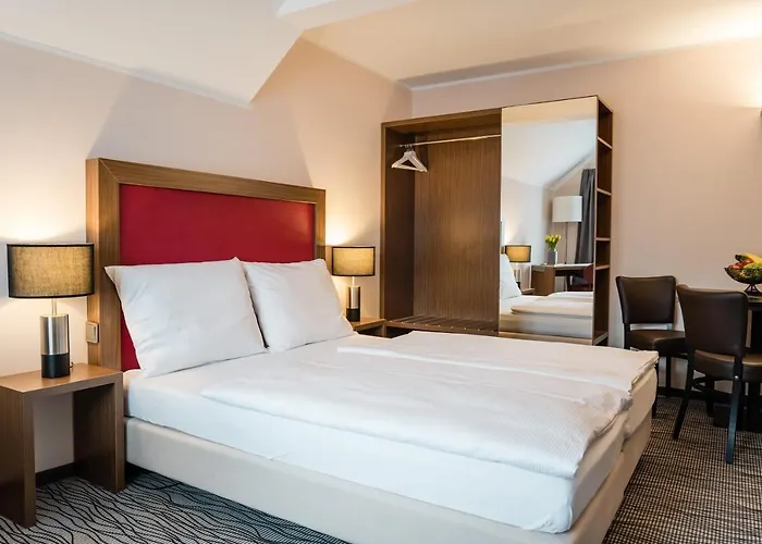 Point And Aparthotel