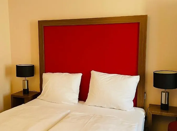 Aparthotel Point And Drážďany