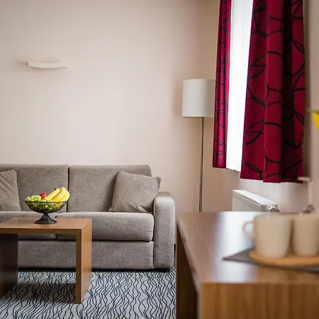 Aparthotel Point Apartments&rooms