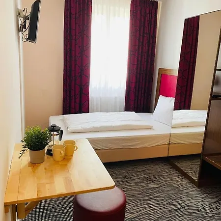Point Apartments&rooms 3*